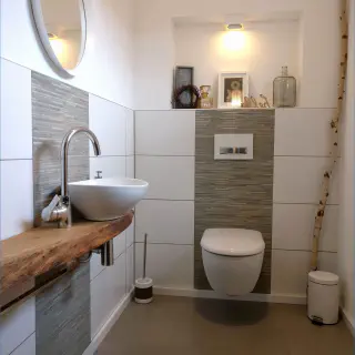 Badezimmer Fliesen Ideen für kleine Bäder
