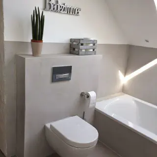 Die besten Badezimmerfliesen unter der Toilette